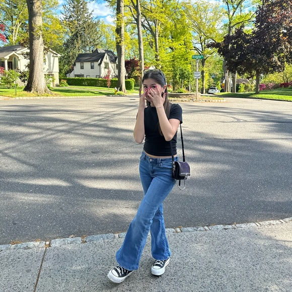 emily_mell